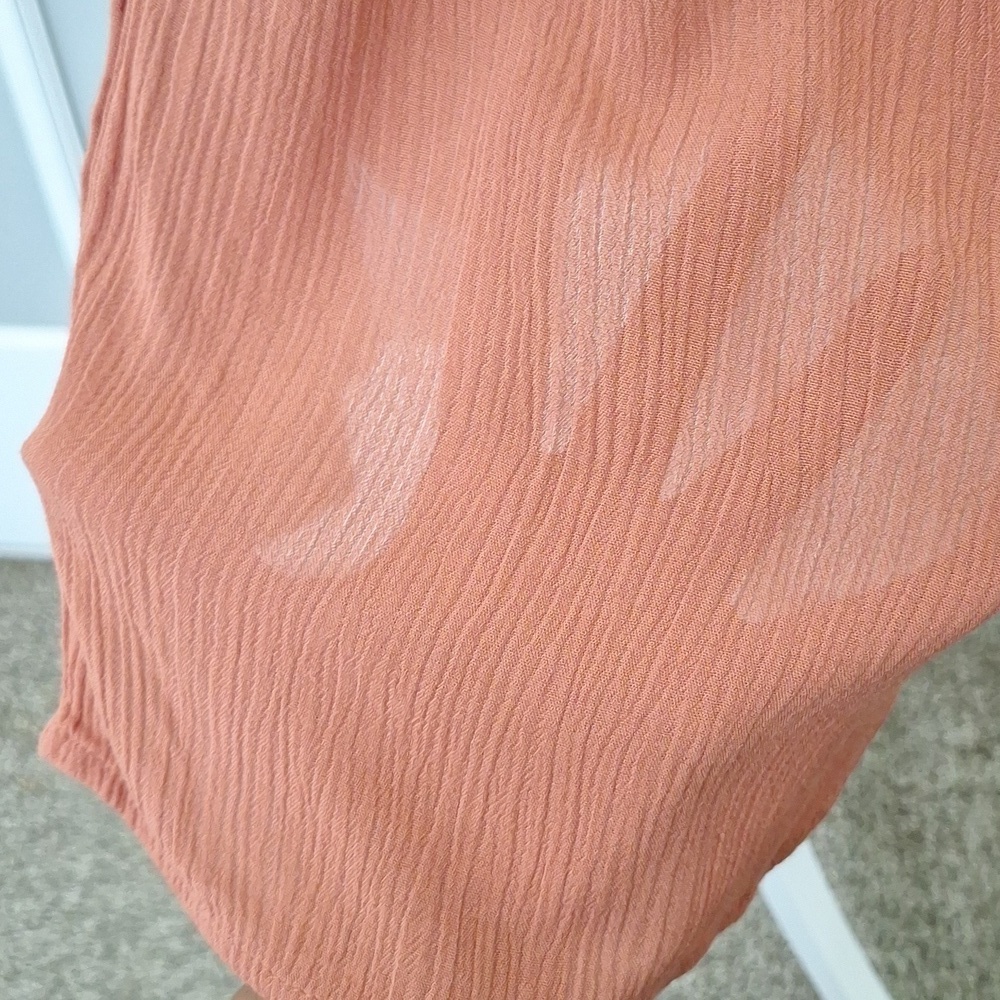 Knox Rose Sleeveless Smocked Button-Front Dress - Picture 9 of 14
